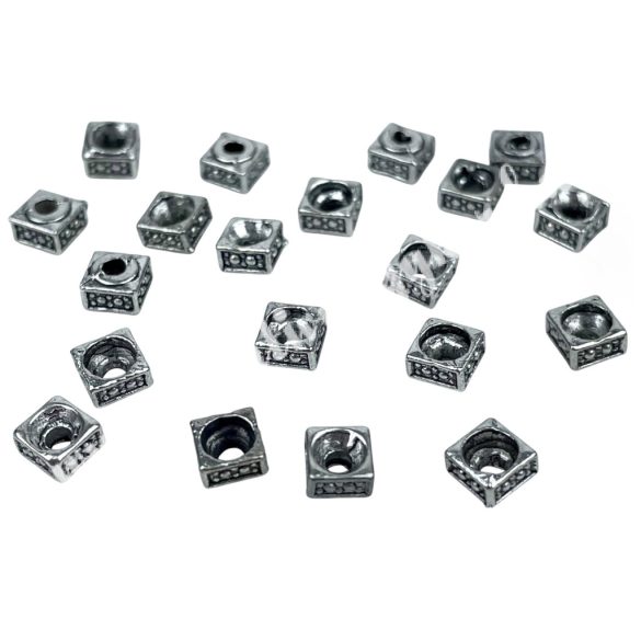 Fémköztes, platina, 5x5x3 mm, 20 db/csomag