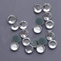   Hot fix kristály, 2mm, AAA minőség, crystal, 144db/csomag, 144 db/csomag
