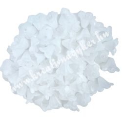   Fűzhető műanyag harangvirág, 13x10 mm, opál fehér, 50 db/csomag